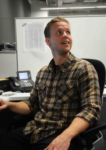 IT Technician Brian speaks with Jesse about a broken computer.